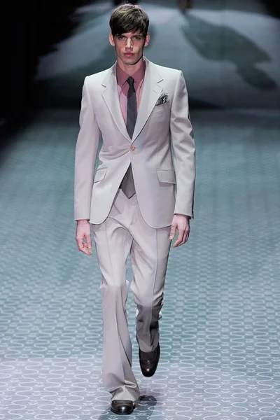 Look 6